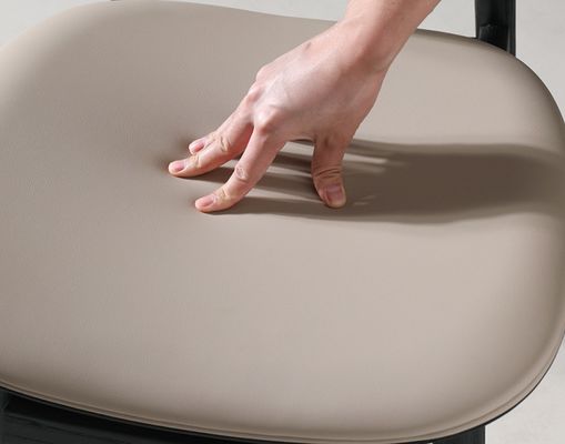 Robuste und vielseitige Massivholz PU-Ledergewebe Natürliche Kunststoff-Rattan-Probe mit Nitrolacquer-Finixierung