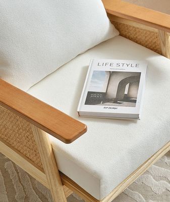 Robuste und vielseitige Massivholz PU-Ledergewebe Natürliche Kunststoff-Rattan-Probe mit Nitrolacquer-Finixierung