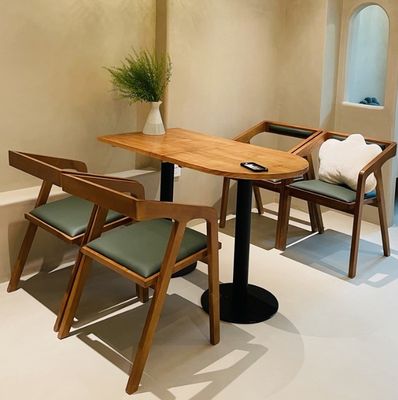Moderner einfacher Stil Esstisch für Bürogebäude Massivholz Restauranttisch