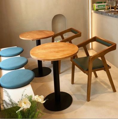 Moderner einfacher Stil Esstisch für Bürogebäude Massivholz Restauranttisch