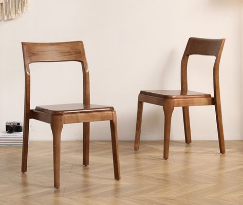 Klassischer, moderner Stil Braun Massivholz Esszessel für Restaurantsitze in Braun