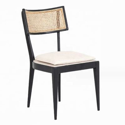Moderne Restaurantmöbel Design Rattan Rücken Holz Esszessel mit Stoffpolsterung