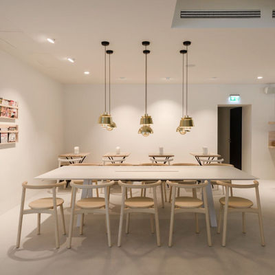 Zuhause Möbel Nordischer Wohnzimmer Massivholz Esszessel mit Rückenlehne und Nitrolacke