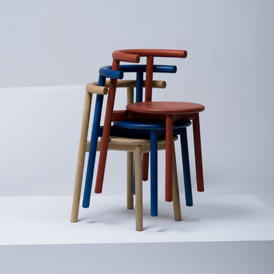 Zuhause Möbel Nordischer Wohnzimmer Massivholz Esszessel mit Rückenlehne und Nitrolacke