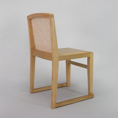 Modern U Stackbare Rattan-Rückenlehne Massivholz Esszessel KEINE Falte Perfekt für Hotel-Restaurant-Upgrade und Renovierung