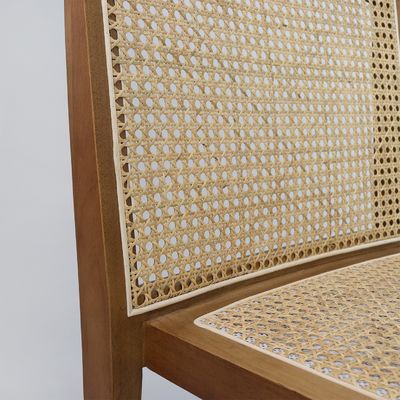 OEM-Service akzeptiert Nordic Möbel Stapelbare Rattan Rückenlehne Massivholz Esszessel für Hotel Restaurant