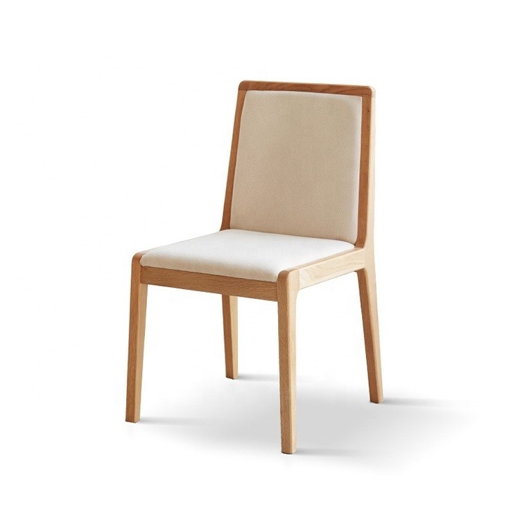 Nordic Polstered Massivholz Esszessel Dauerhafte und anspruchsvolle Gestaltung